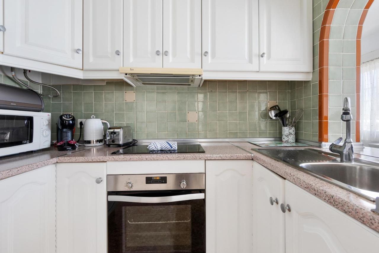 He La Florida Apartment โอริอุเอลา ภายนอก รูปภาพ